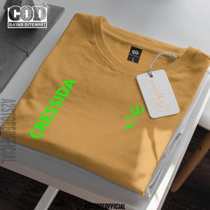 PROMO Kaos Distro Cressida Kirka Text Neon Premium Kaos Oblong Cowok Kaos Pria Atasan Pria Kekinian Baju Oblong Murah Pria Dan Wanita 1